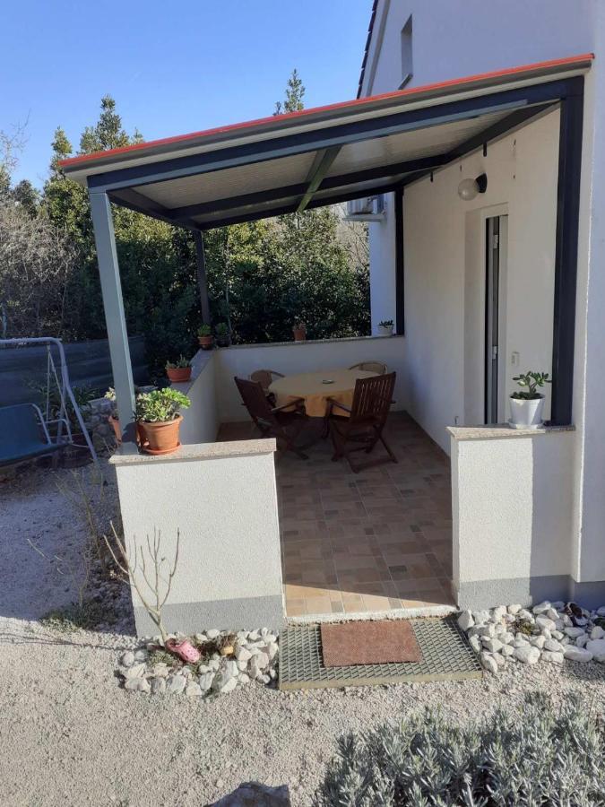 Iva Apartments Šilo Dış mekan fotoğraf